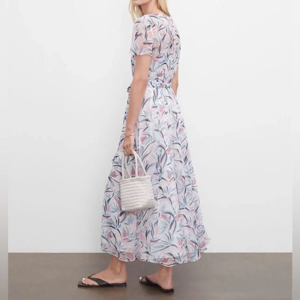 🆕 Club Monaco Birds of Paradise Maxi Wrap Dress Blue and Pink Chiffon, Size 4 - Picture 2 of 16